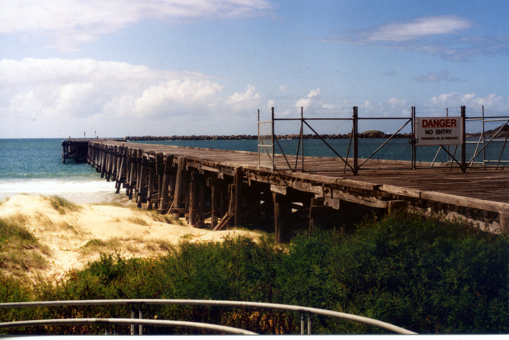 Coffs Jetty before repair, 18 March 1992