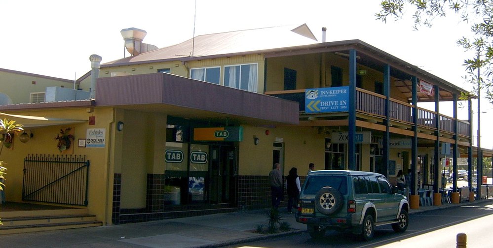Sawtell Hotel, First Avenue, Sawtell, 2007