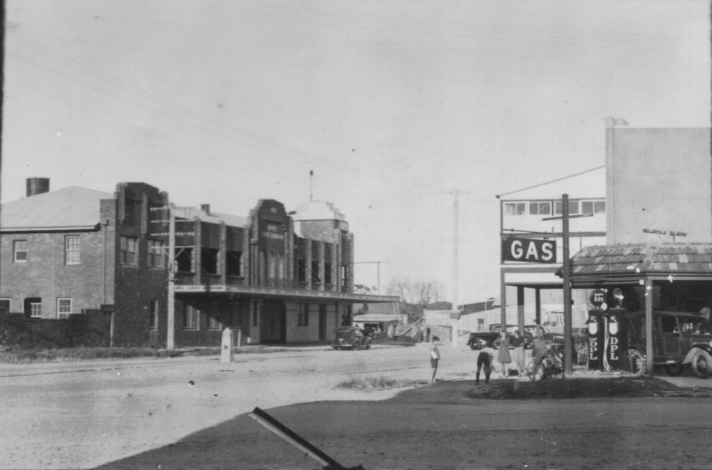 Coffs Hotel, West High Street, c.1950s
