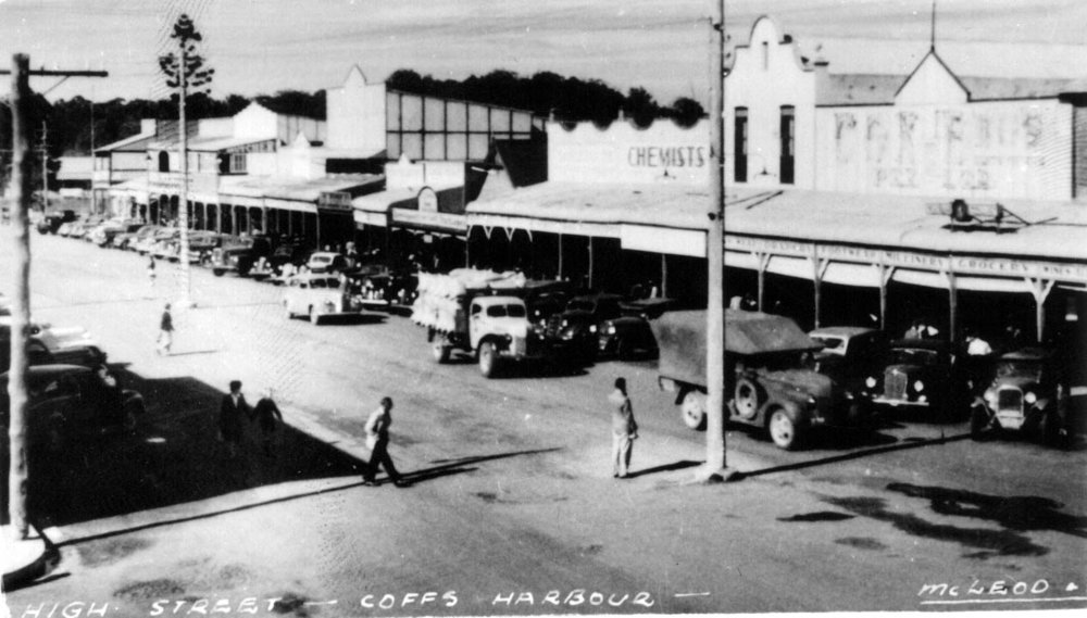 High Street, c.1940s