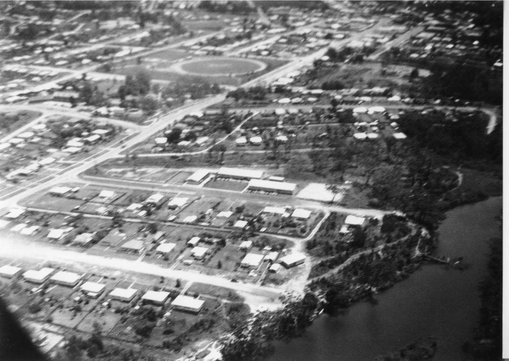 Aerial view of housing, TAFE and Brelsford Park