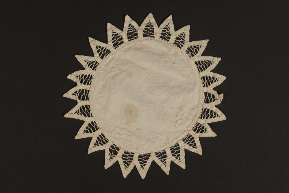 Pair of doilies | Coffs Collections