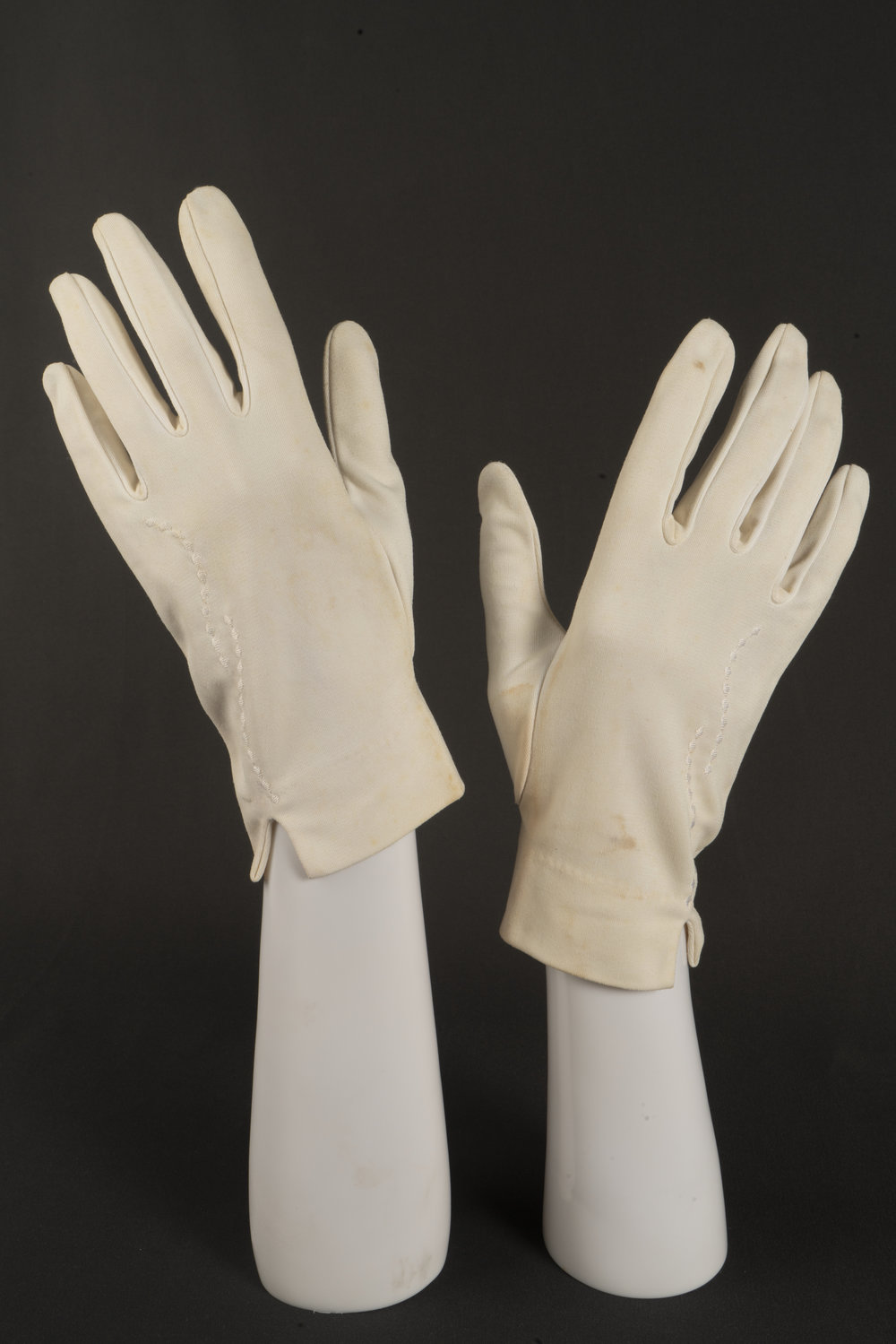 Pair of cream embroidered gloves