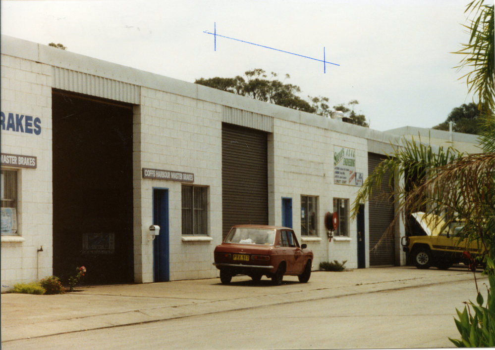 4/39 Druitt Court in Coffs Harbour, 1990s