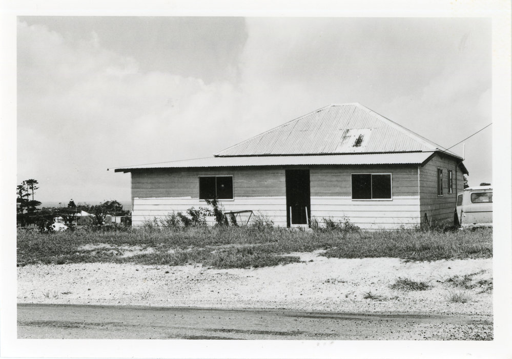 The weatherboard home of Alfred and Annie Morrow on River Street