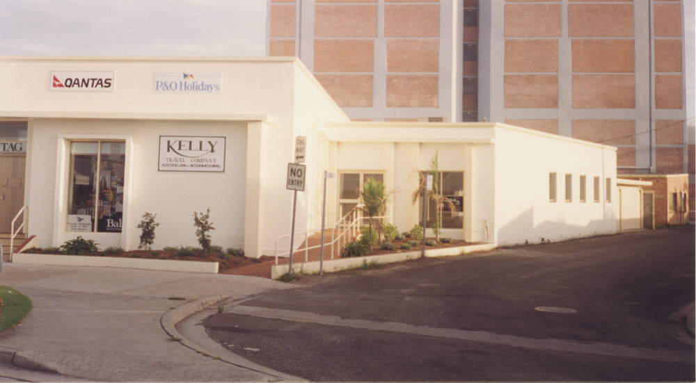 Kelly Travel Company, 133 West High Street, Coffs Harbour, 1990s