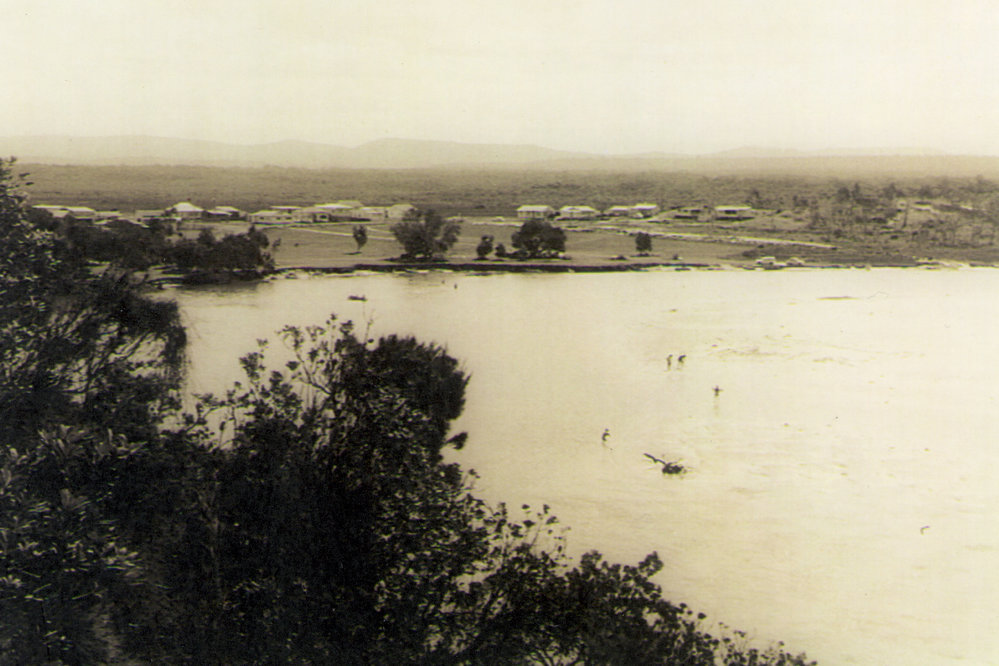 Top of hill - 1940's