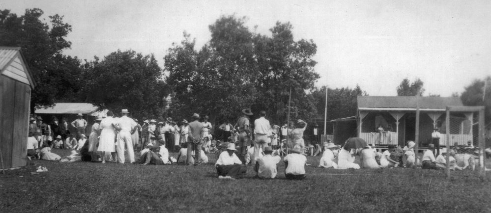 New Years Day Sports, Red Rock, 1932 or 1934