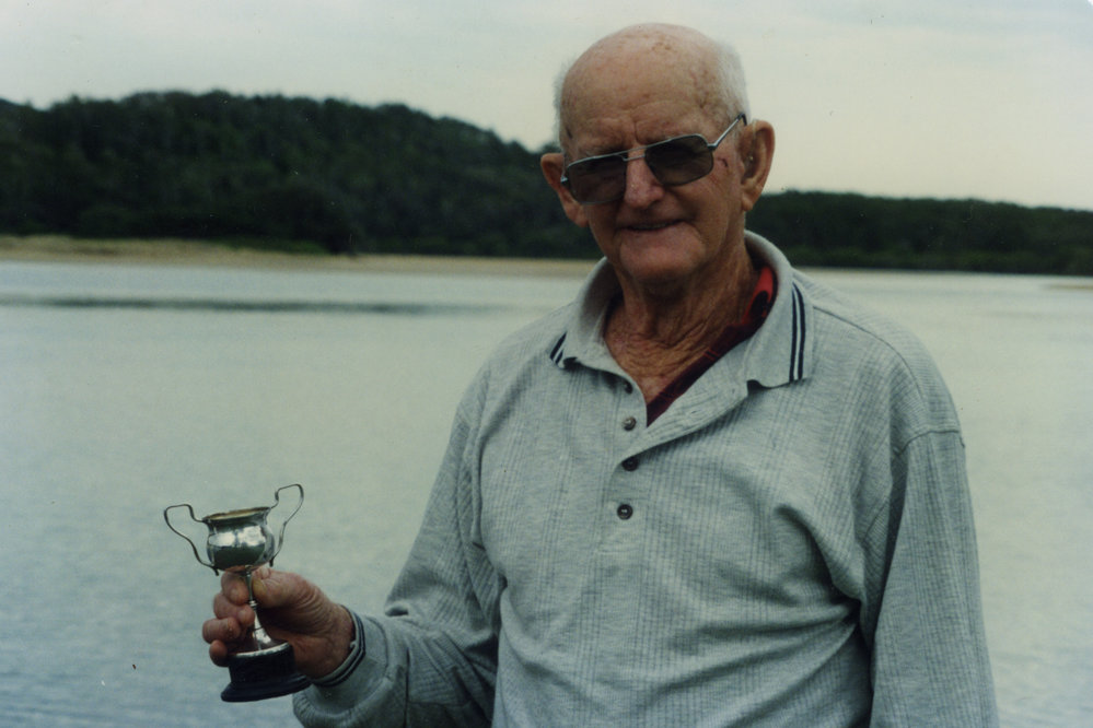 Wally 'Mudgee' Lawson with Red Rock Cup, Red Rock 1939