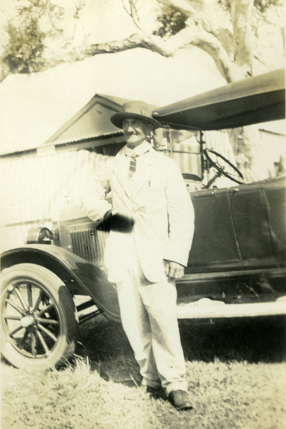 Mr Puddicombe at Red Rock, 1920