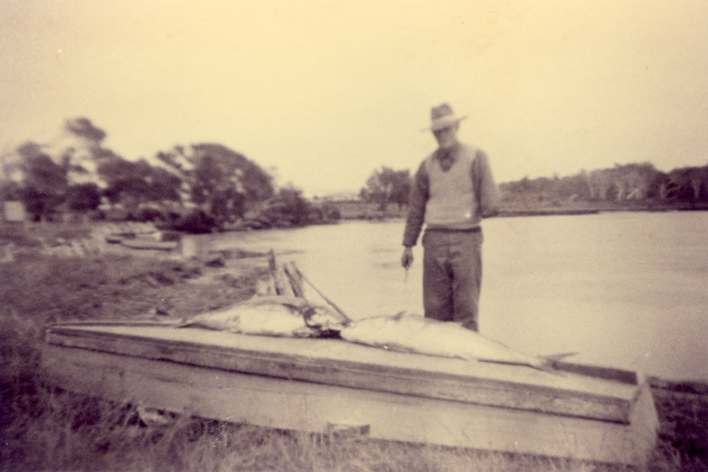 Clive Rudder &amp; Boat Red Rock 1940