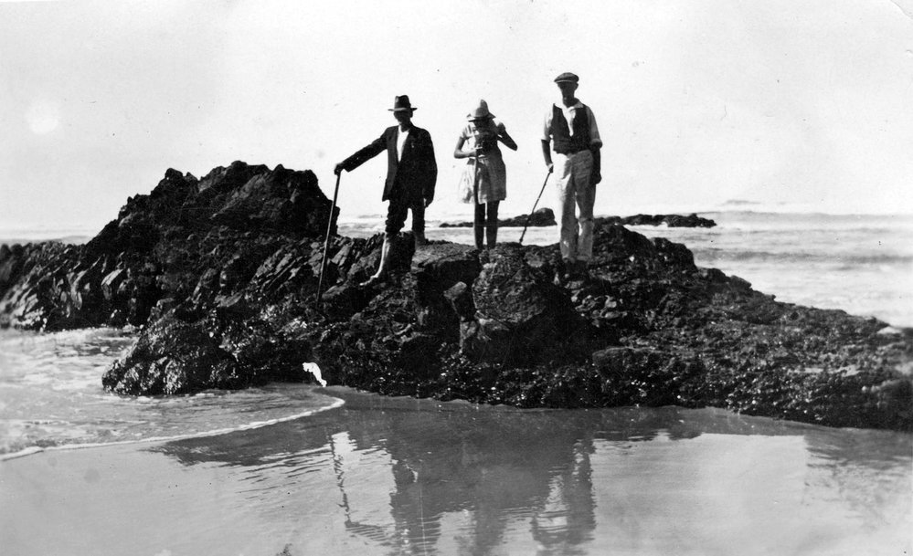 People on rocks, Little Beach, Red Rock, 1940