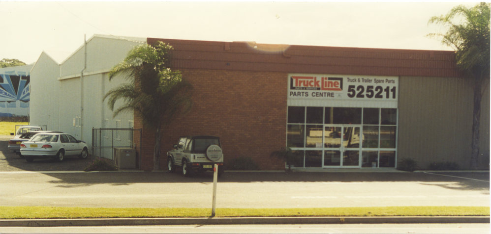 TruckLine Parts &amp; Services at 2 Pacific Highway in Coffs Harbour, 1990s