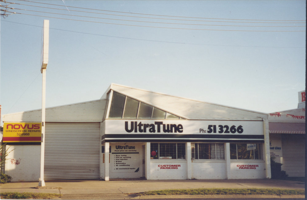 UltraTune at 144 Pacific Highway in Coffs Harbour, 1990s