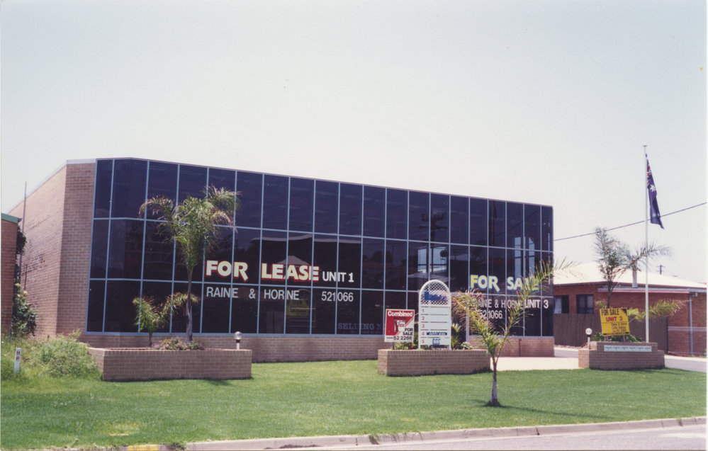 16 Edgar Street at Coffs Harbour Jetty, 1990s