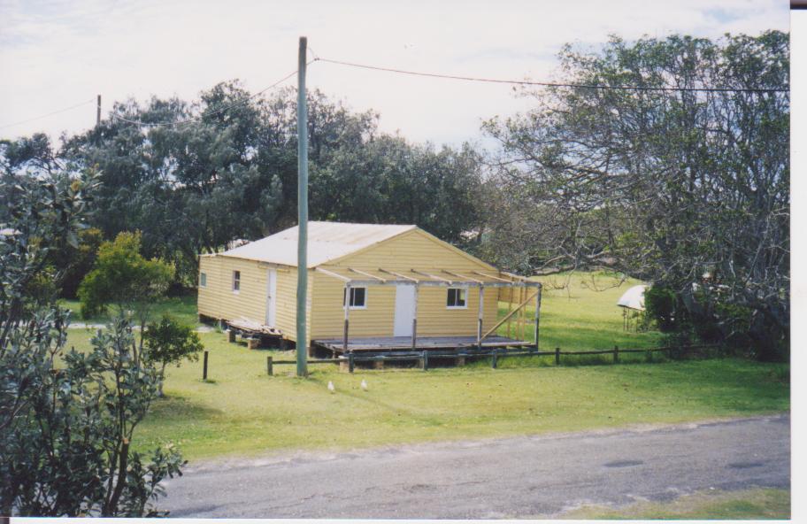 Lynch Cottage, Red Rock, 25 April 1996