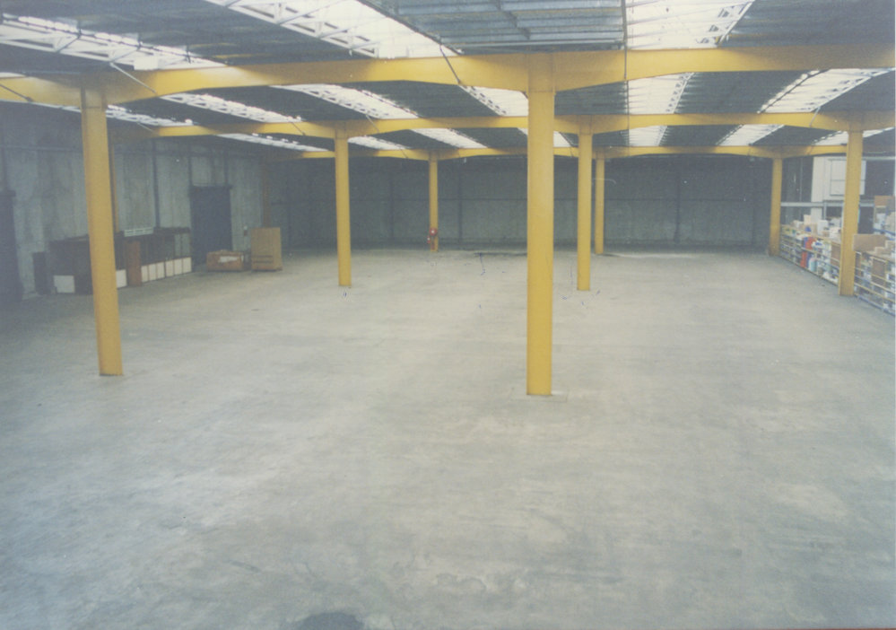 Interior of Campbells Wholesale Cash &amp; Carry at 14 Wingara Drive in Coffs Harbour, 1990s