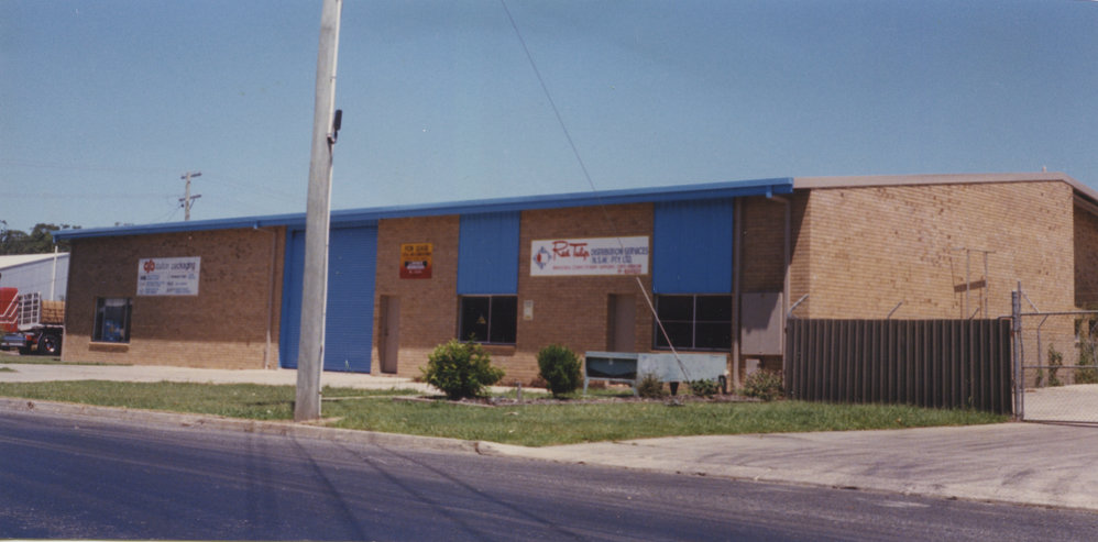 25 Cook Drive in Coffs Harbour, 1990s