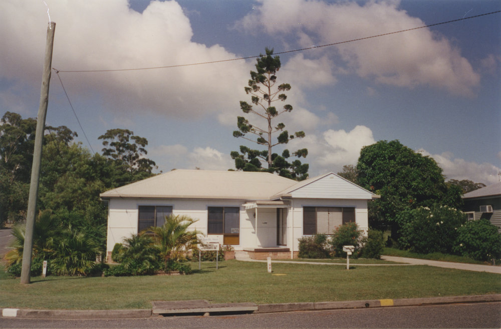 Robert Mylchreest Orthodontics at 18 Bonville Street in Coffs Harbour, 1990s