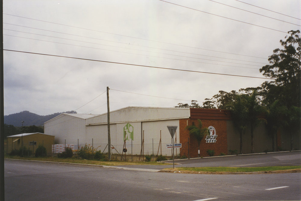 2 Isles Drive in the North Boambee Valley, 1990s