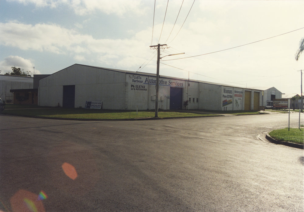 Coffs Harbour Automotive Services at 33 Lawson Crescent in Coffs Harbour, 1990s