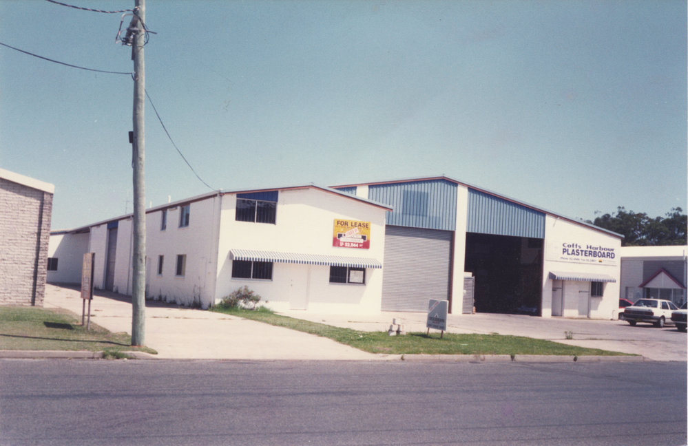 24 Lawson Crescent at Coffs Harbour, 1990s
