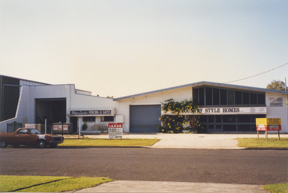 30 Lawson Crescent, Coffs Harbour, 1990s