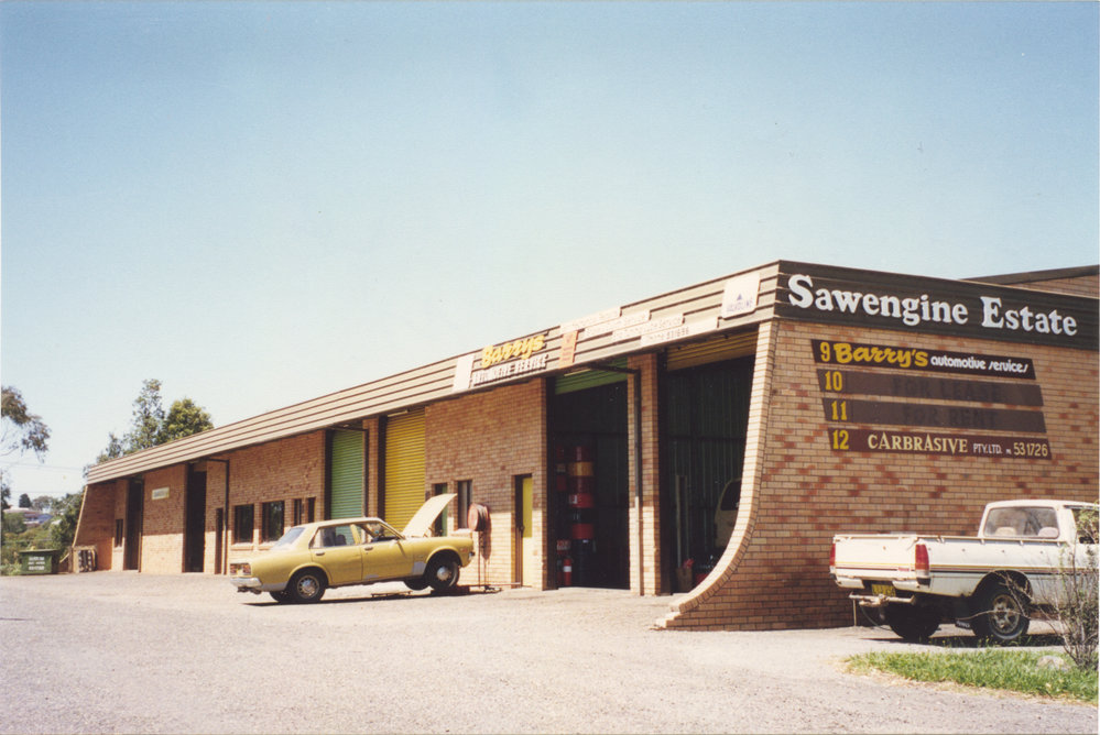 Sawengine Estate at 12 Wallis Avenue in Toormina, 1990s