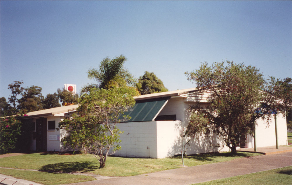 Toormina Gardens Professional Centre on Toormina Road, 1990s