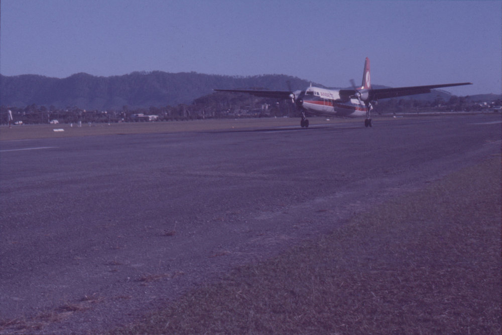 Ansett aeroplane, Coffs Harbour Airport