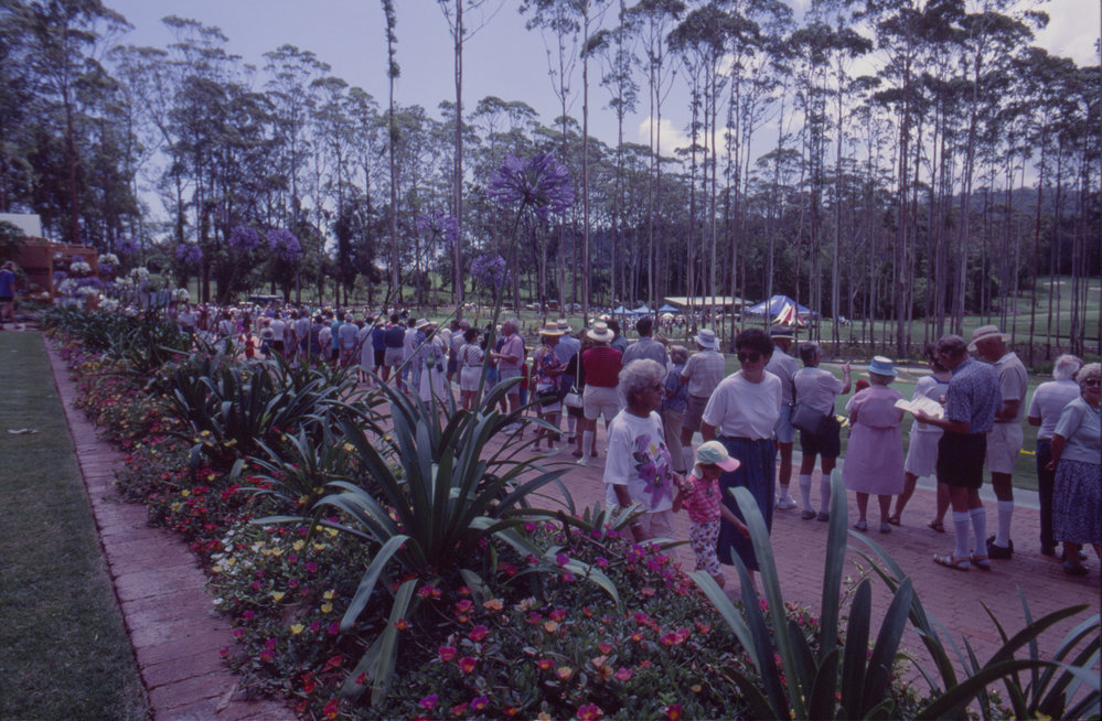 Crowds at Bonville International Golf Course