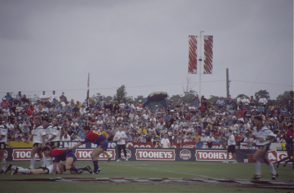 Newcastle Knights vs Western Suburbs Magpies, Coffs Harbour International Stadium, 14 February 1995