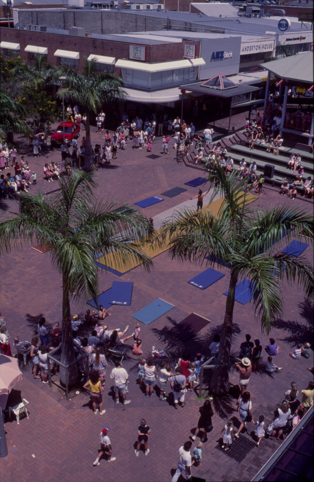 Gymnastics demonstration, City Centre Mall
