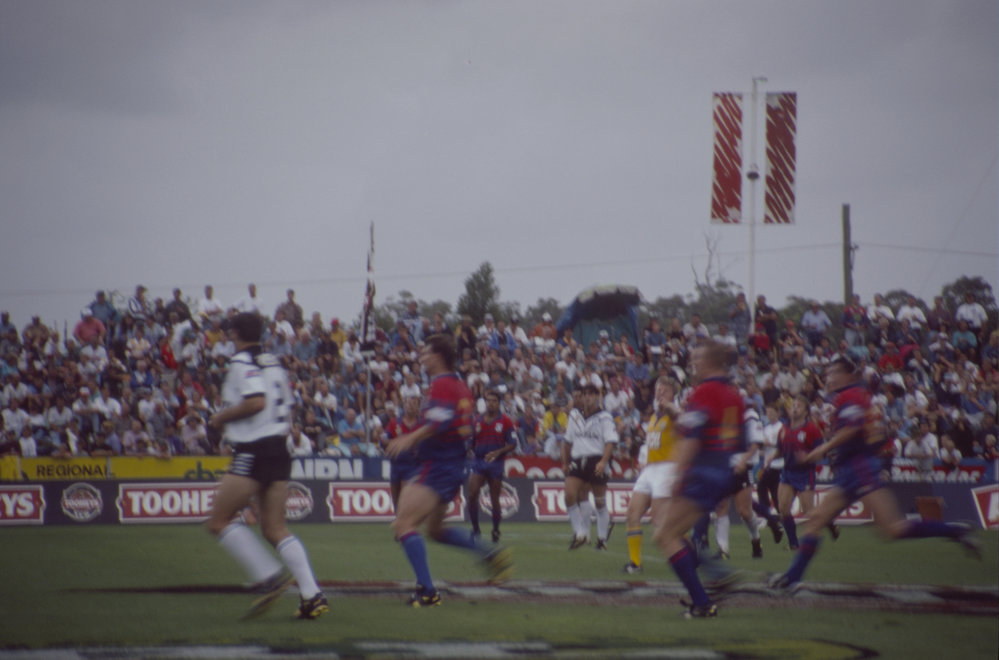 Newcastle Knights vs Western Suburbs Magpies, Coffs Harbour International Stadium, 14 February 1995