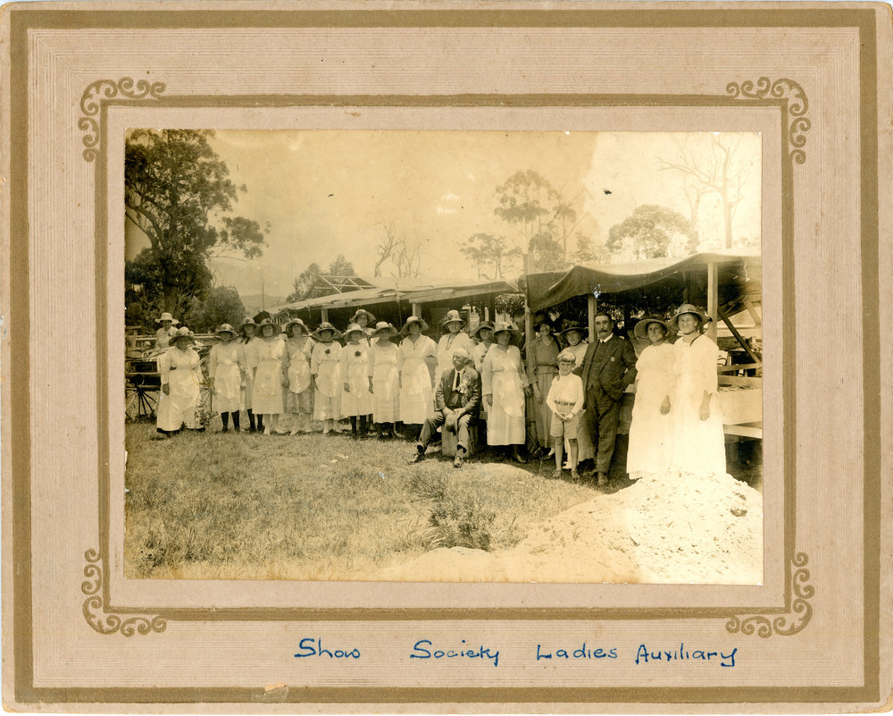 Coffs Harbour Show Society Ladies Auxiliary and the President of the Show Society W. T. Perry, March 1914