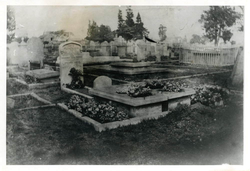 Korff family grave