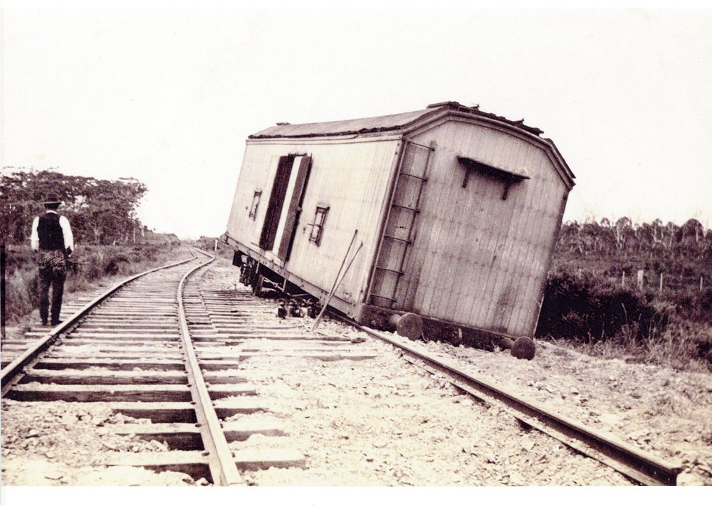 Derailment showing realignment around the derailed wagon, 1924