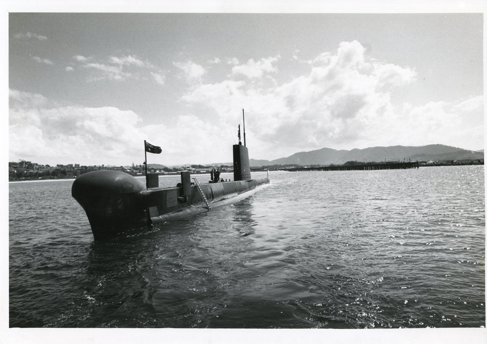 HMAS Ovens, 8 - 9 September 1990