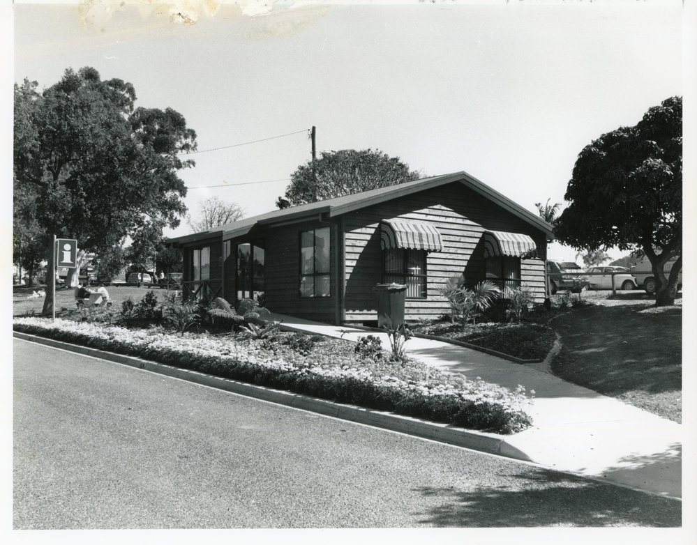 Tourist information office on Elizabeth Street