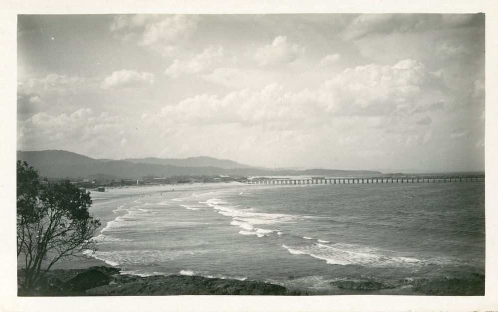 Looking north towards the Jetty and Jetty Beach from the western end of Corambirra Point, 1923