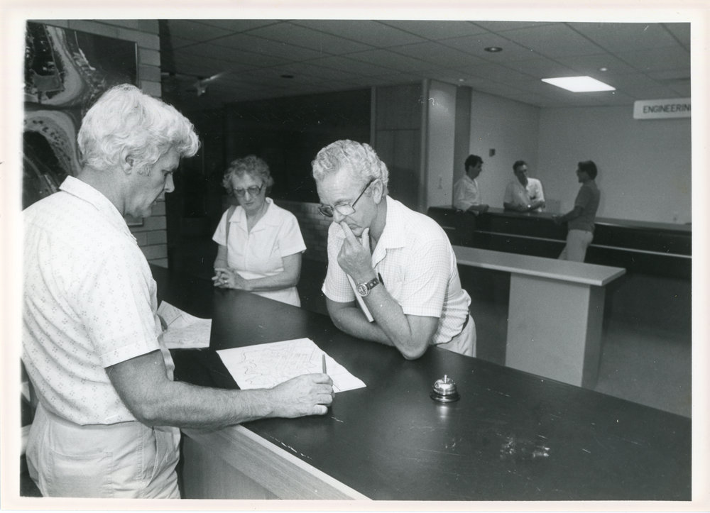 General enquiry counter in the Council administration building, 1985