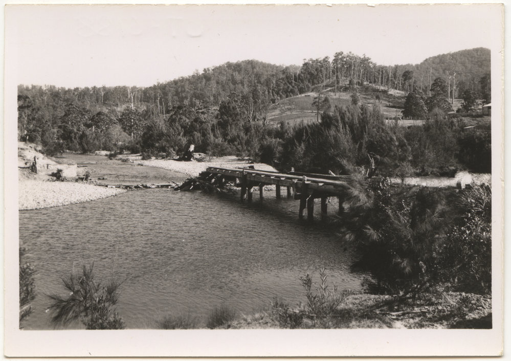 Collapsed bridge over Orara River, Coramba, c. 1940s