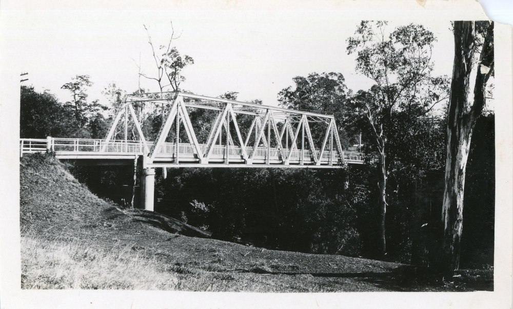 Traffic bridge over the Orara River, 1930