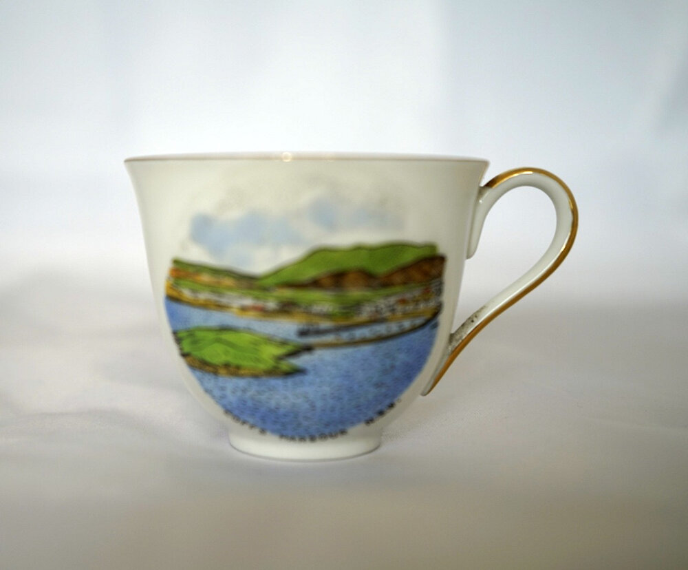 Souvenir Teacup