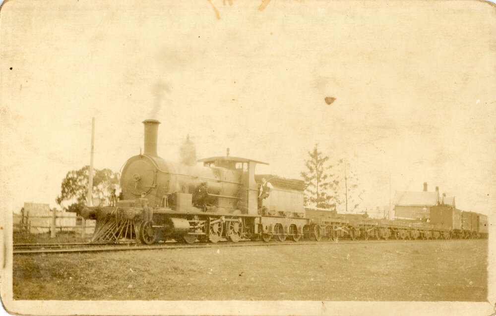 Steam train at Kempsey railway station, c. 1907