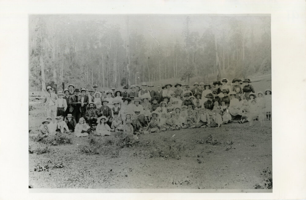 Upper Orara families, c. 1906