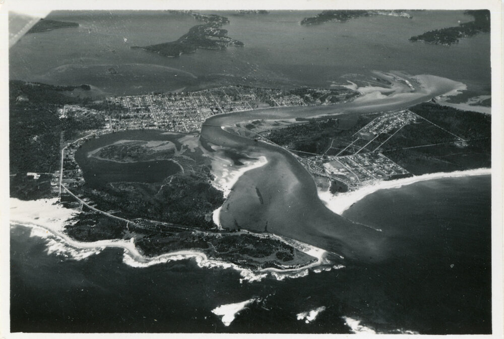 River mouth, 21 December 1949
