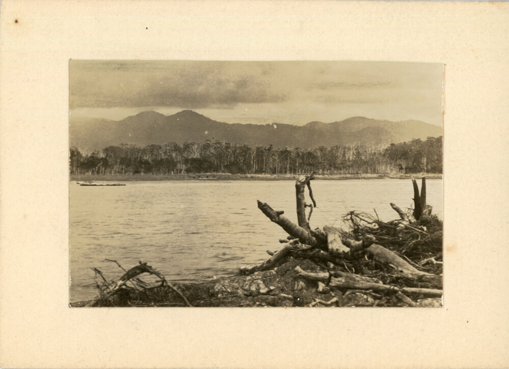 The lagoon at Bonville, 1920 - 1922