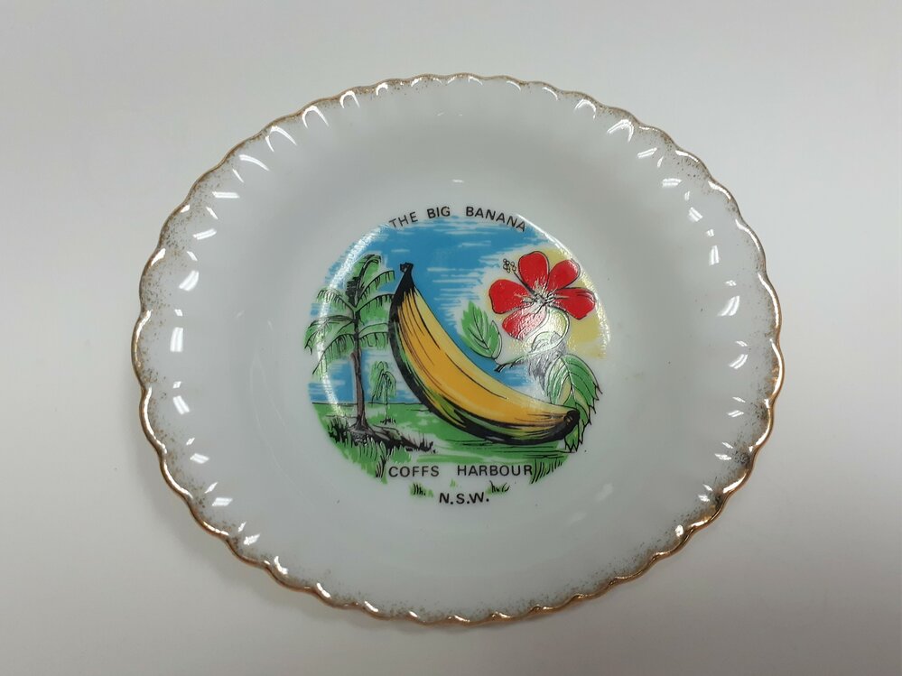 Souvenir Pin Tray