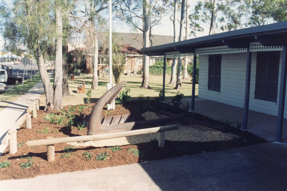 The anchor in place at the original Regional Museum, 6 October 1994